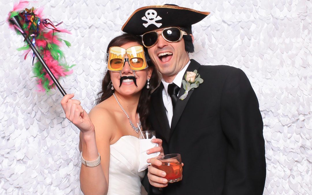 4 Reasons to Have a Photo Booth at Your Wedding