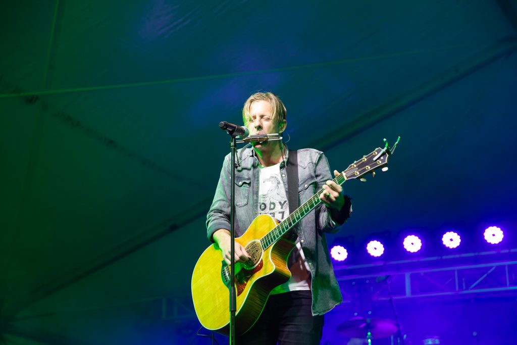 last night on the town, town center virginia beach, sami roy photography, hampton roads events, switchfoot