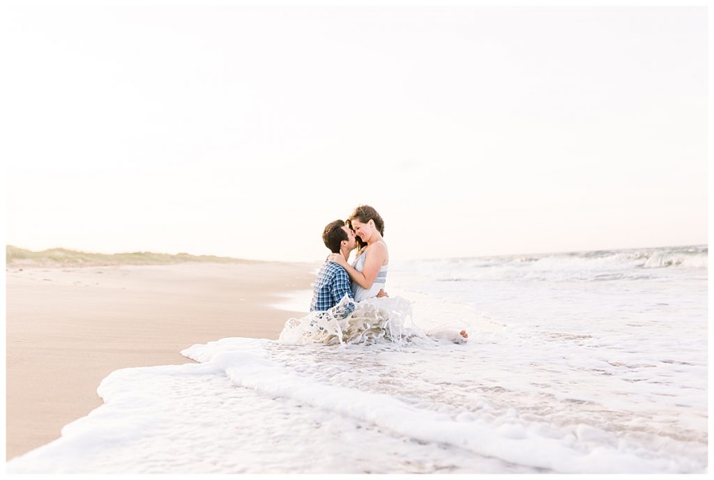Just Married beach photo, Sami Roy Photography