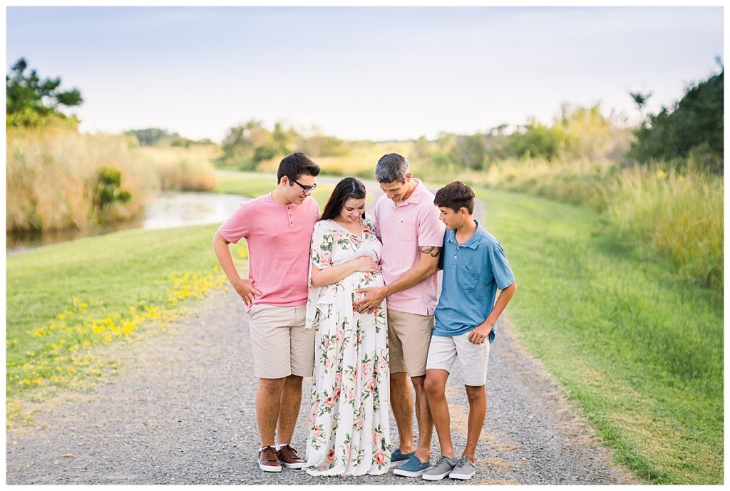 pink and blue maternity session, Sarah and Tommy, Maternity Session, Sami Roy Photography