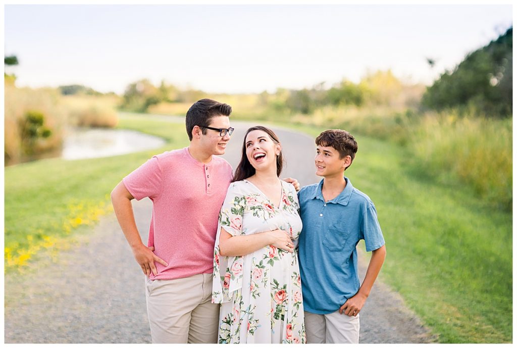 pink and blue maternity session, Sarah and Tommy, Maternity Session, Sami Roy Photography